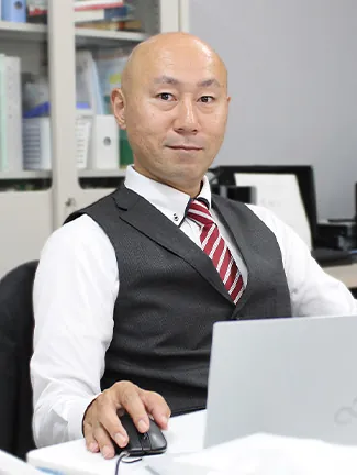 システム部 N.W